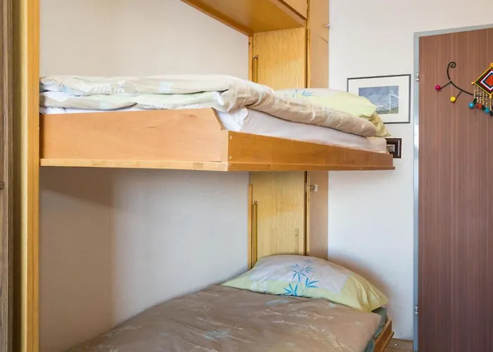 Apartament Greppon 17 By Interhome